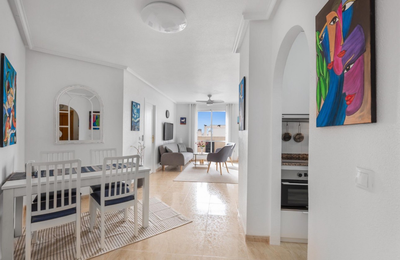 Revente - Attique - Torrevieja - Estacion de autobuses