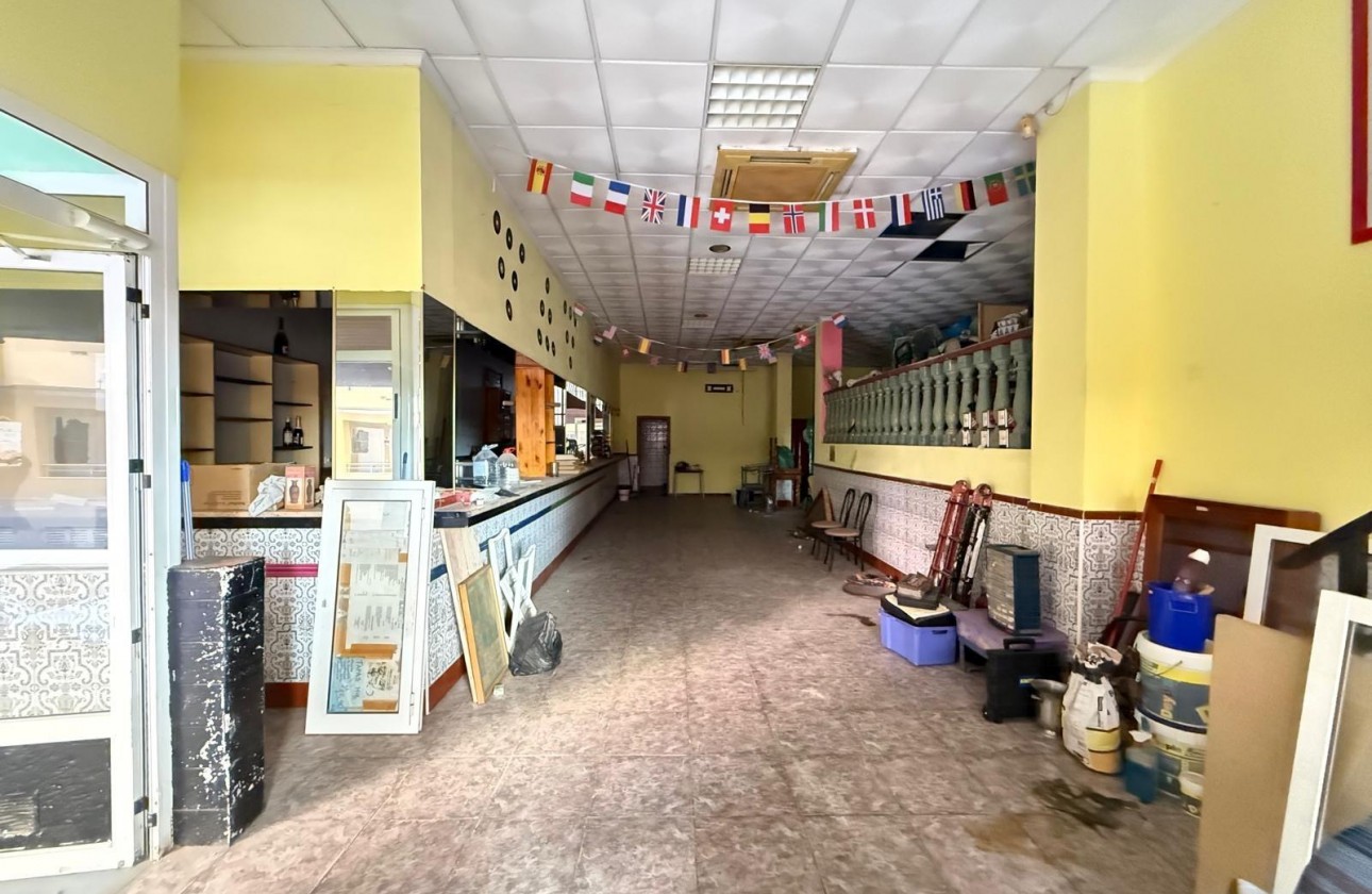 Revente - Commercial - Torrevieja - Playa del cura