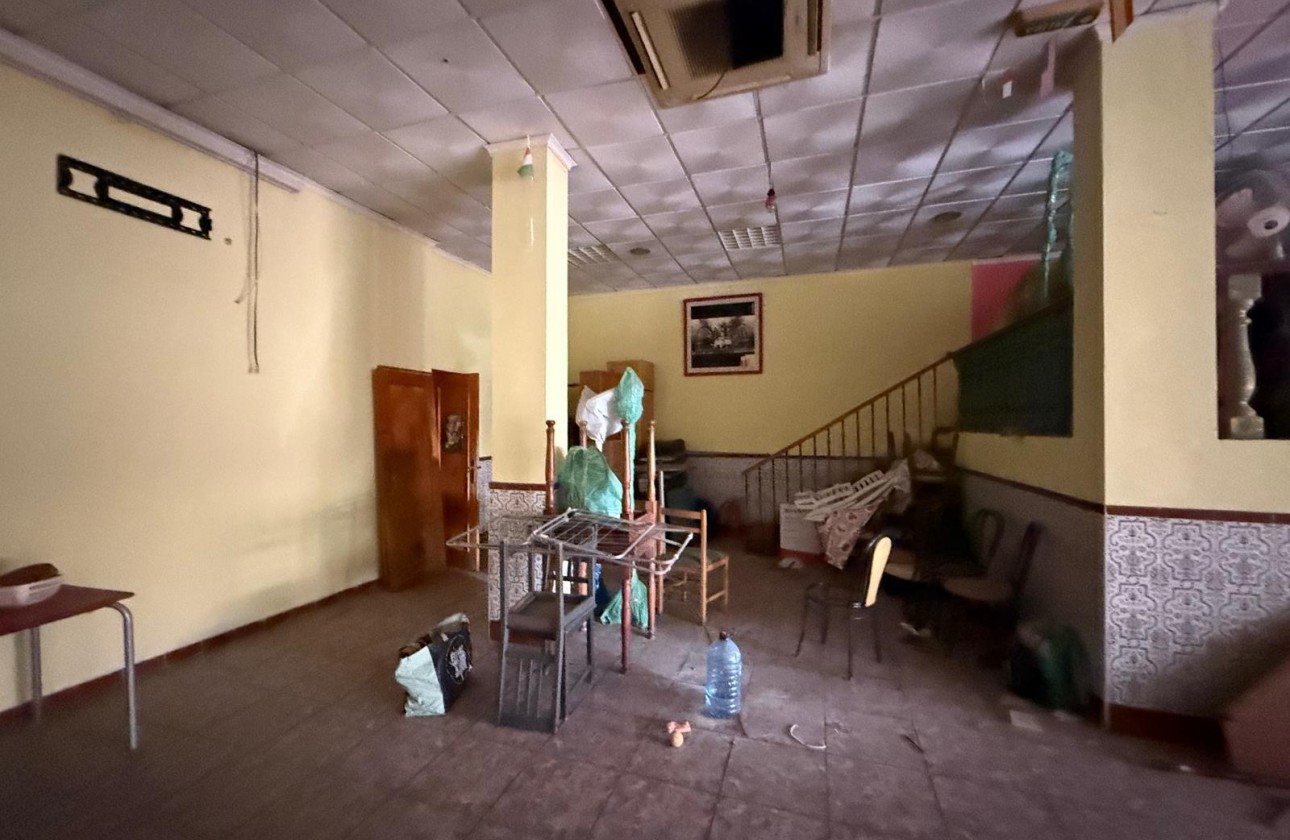 Revente - Commercial - Torrevieja - Playa del cura