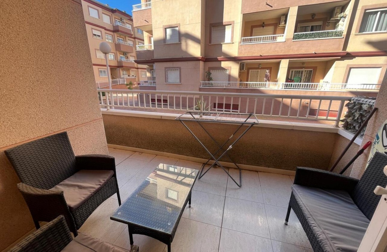 Reventa - Apartamento / piso - Algorfa