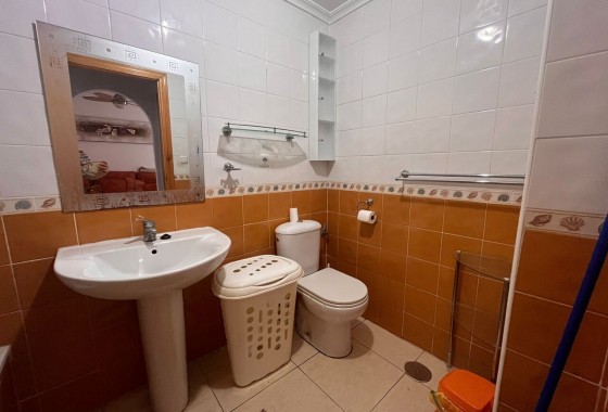 Reventa - Apartamento / piso - Algorfa