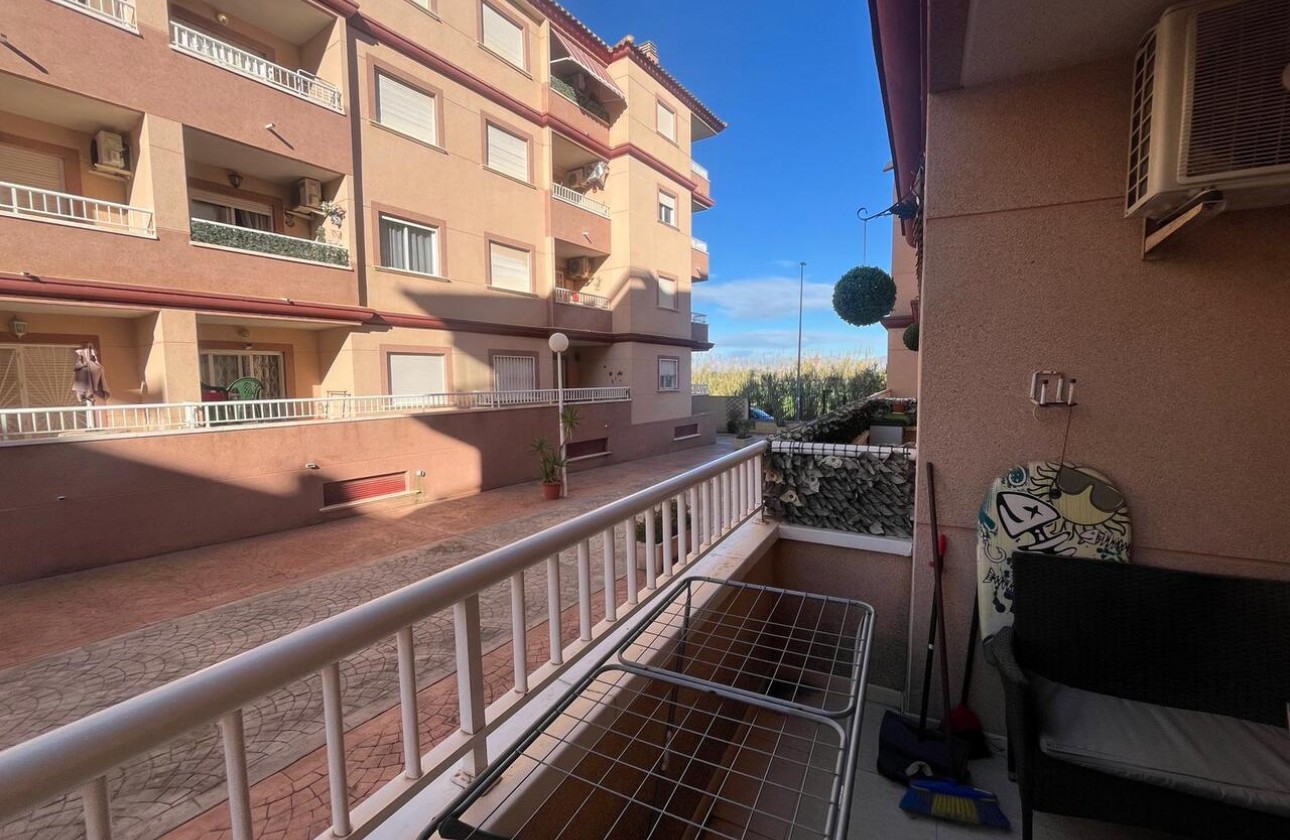 Reventa - Apartamento / piso - Algorfa