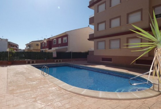 Reventa - Apartamento / piso - Algorfa
