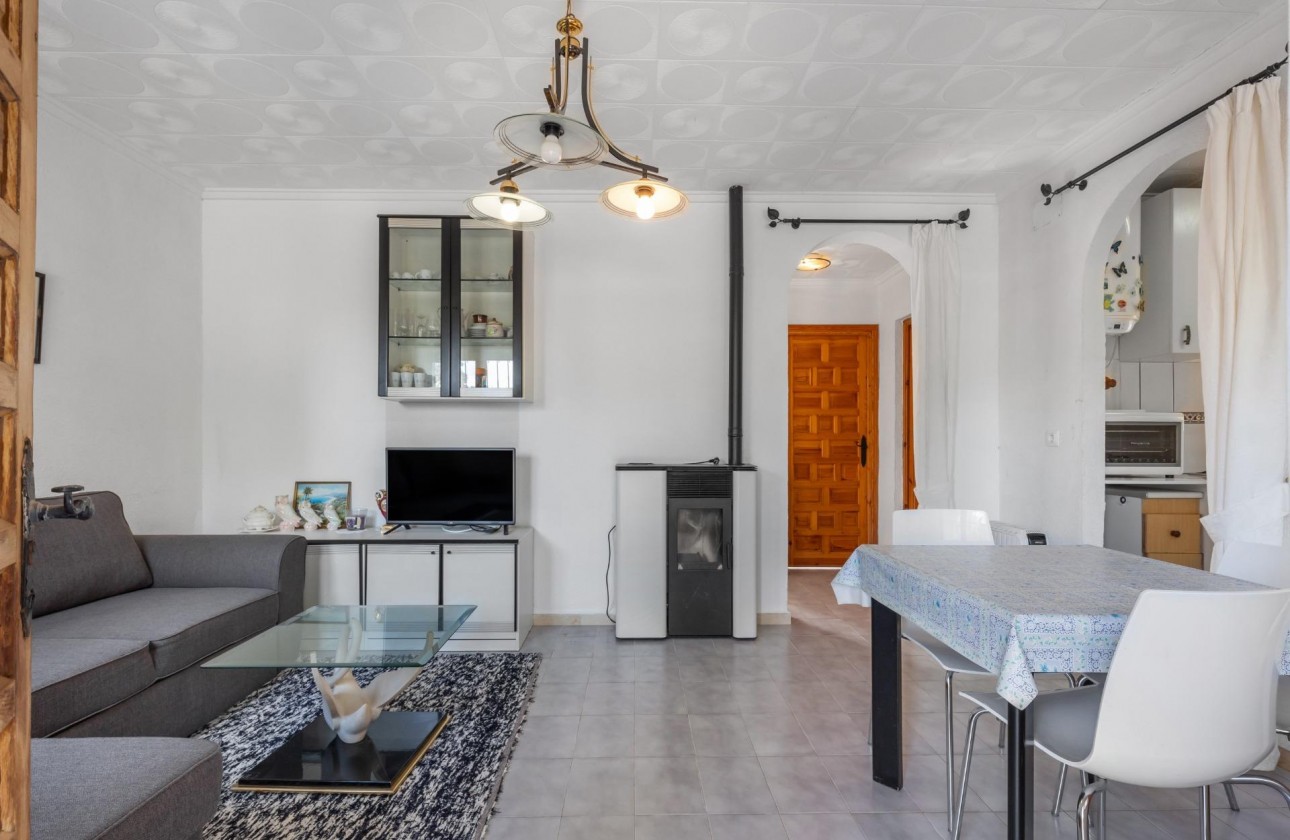 Revente - Villa - Torrevieja - El chaparral