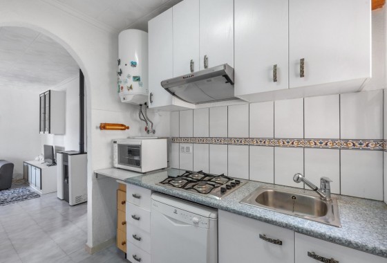 Revente - Villa - Torrevieja - El chaparral