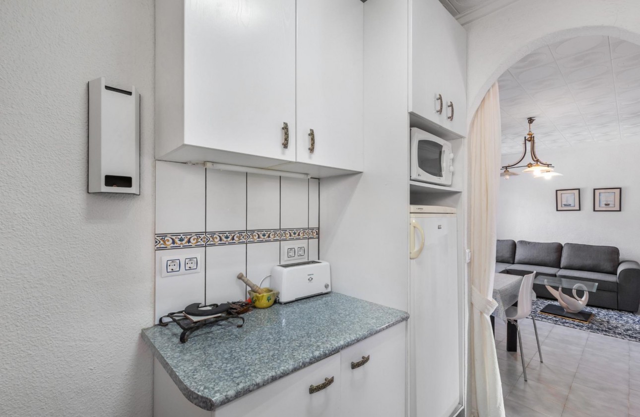 Revente - Villa - Torrevieja - El chaparral