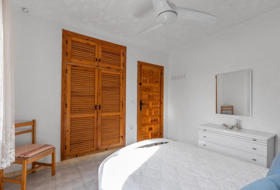 Revente - Villa - Torrevieja - El chaparral