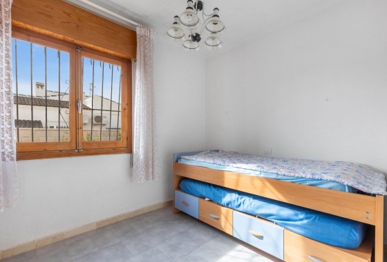 Revente - Villa - Torrevieja - El chaparral