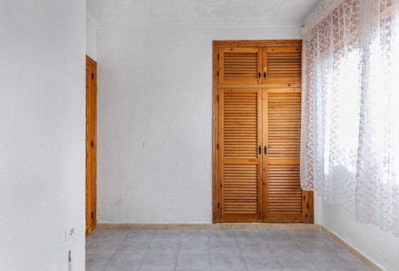 Revente - Villa - Torrevieja - El chaparral