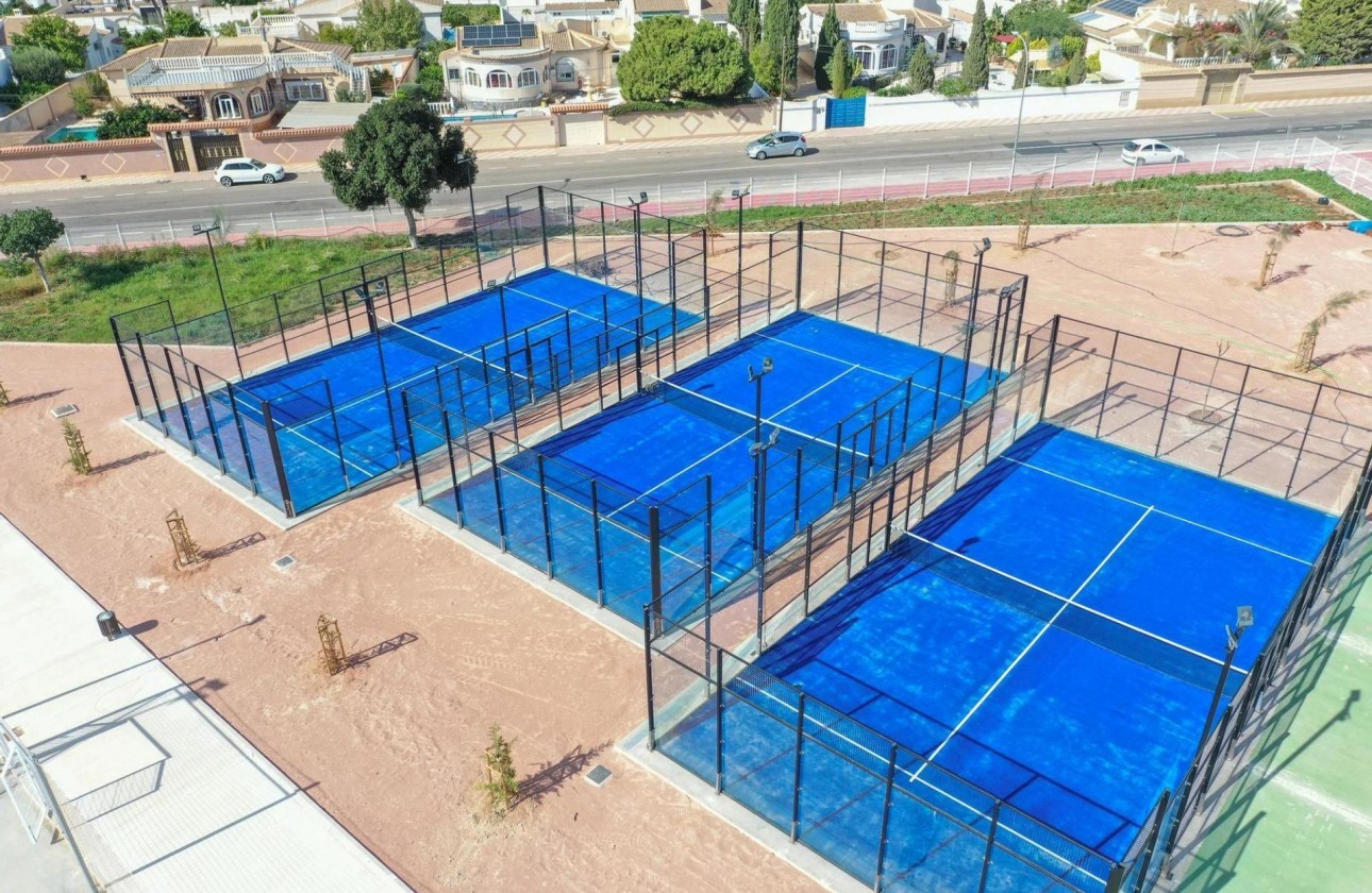 Revente - Villa - Torrevieja - El chaparral