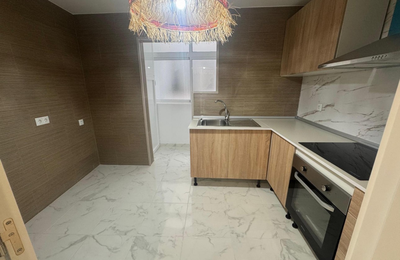 Revente - Appartement - Torrevieja - Muelle Pesquero