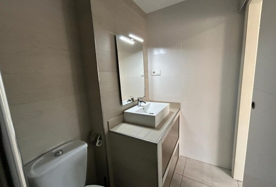 Reventa - Estudio - Torrevieja - PLAYA NAUFRAGOS