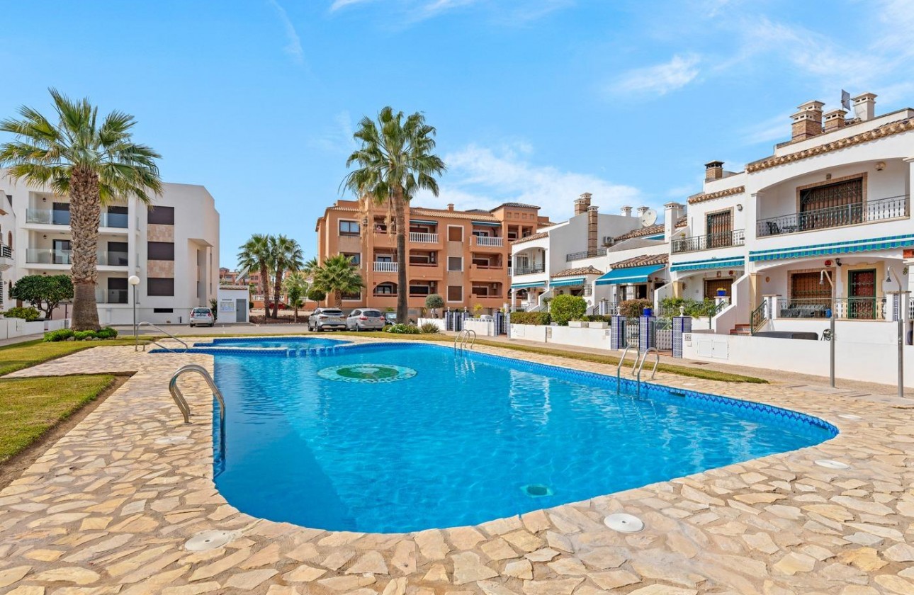Revente - Appartement - Orihuela Costa - Villamartín