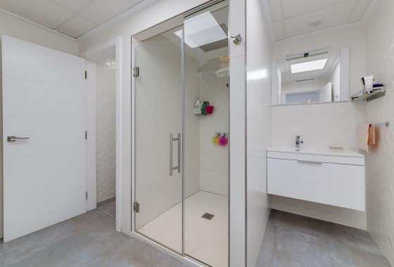 Revente - Villa - Torrevieja - Los balcones