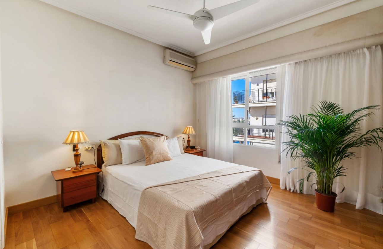 Revente - Appartement - Torrevieja - CLUB NAUTICO TORREVIEJA