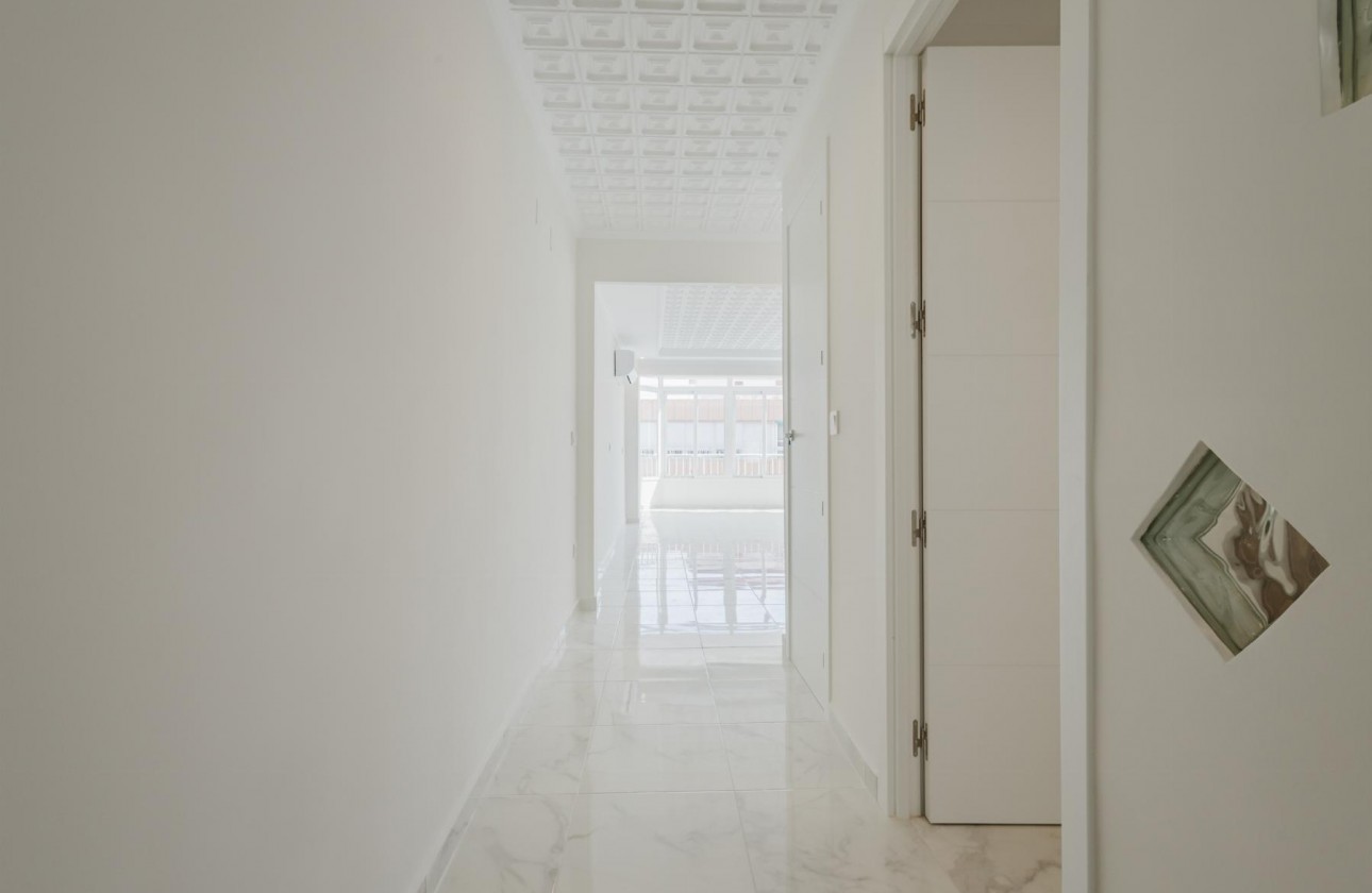 Revente - Appartement - Torrevieja - Playa del Acequión