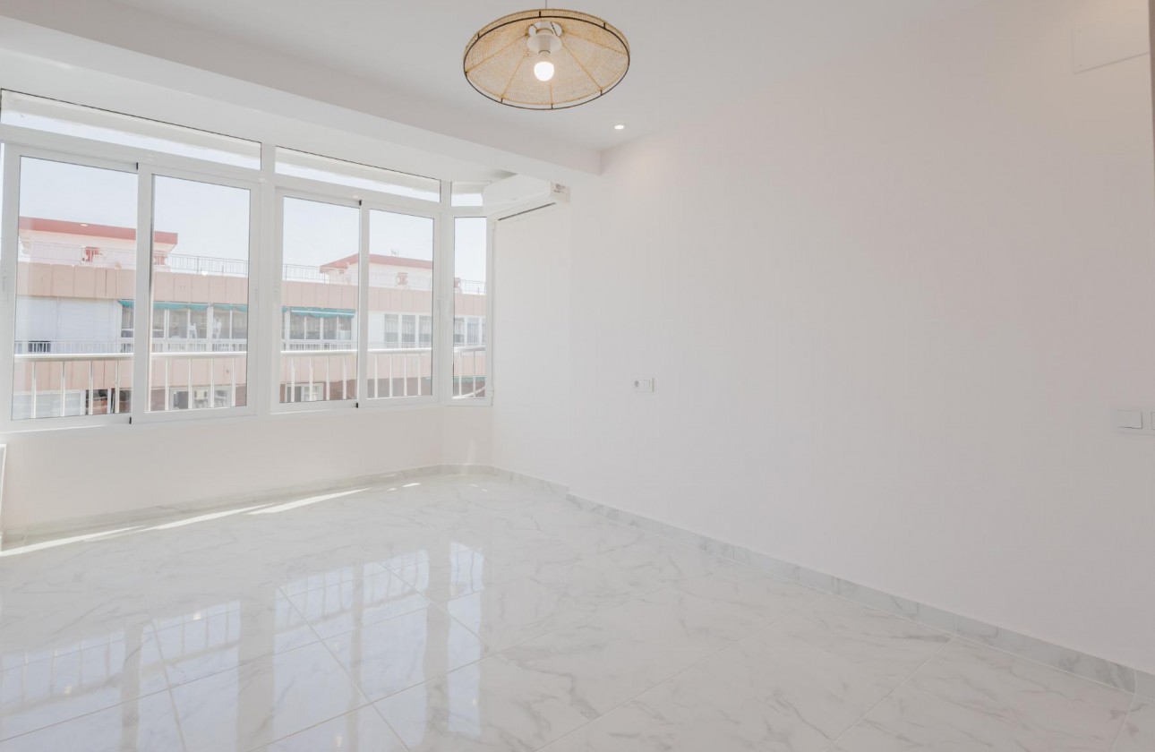 Revente - Appartement - Torrevieja - Playa del Acequión