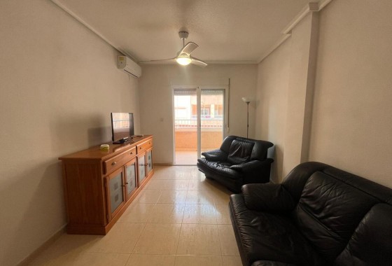 Reventa - Apartamento / piso - Algorfa