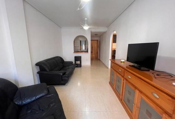 Reventa - Apartamento / piso - Algorfa
