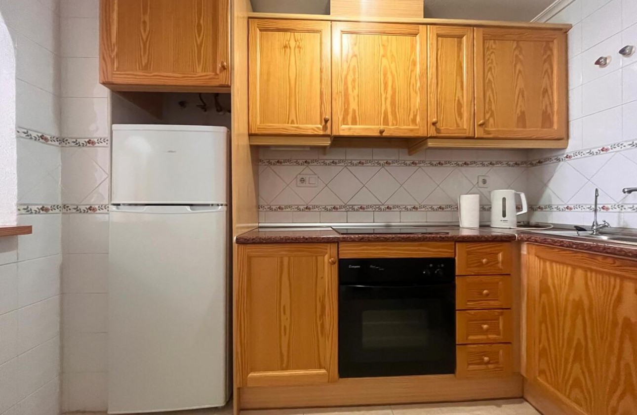 Reventa - Apartamento / piso - Algorfa