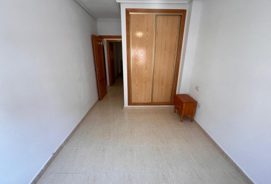Reventa - Apartamento / piso - Algorfa