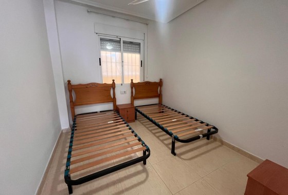 Reventa - Apartamento / piso - Algorfa