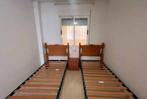 Reventa - Apartamento / piso - Algorfa