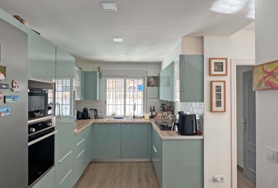 Revente - Villa - Orihuela Costa - Villamartín