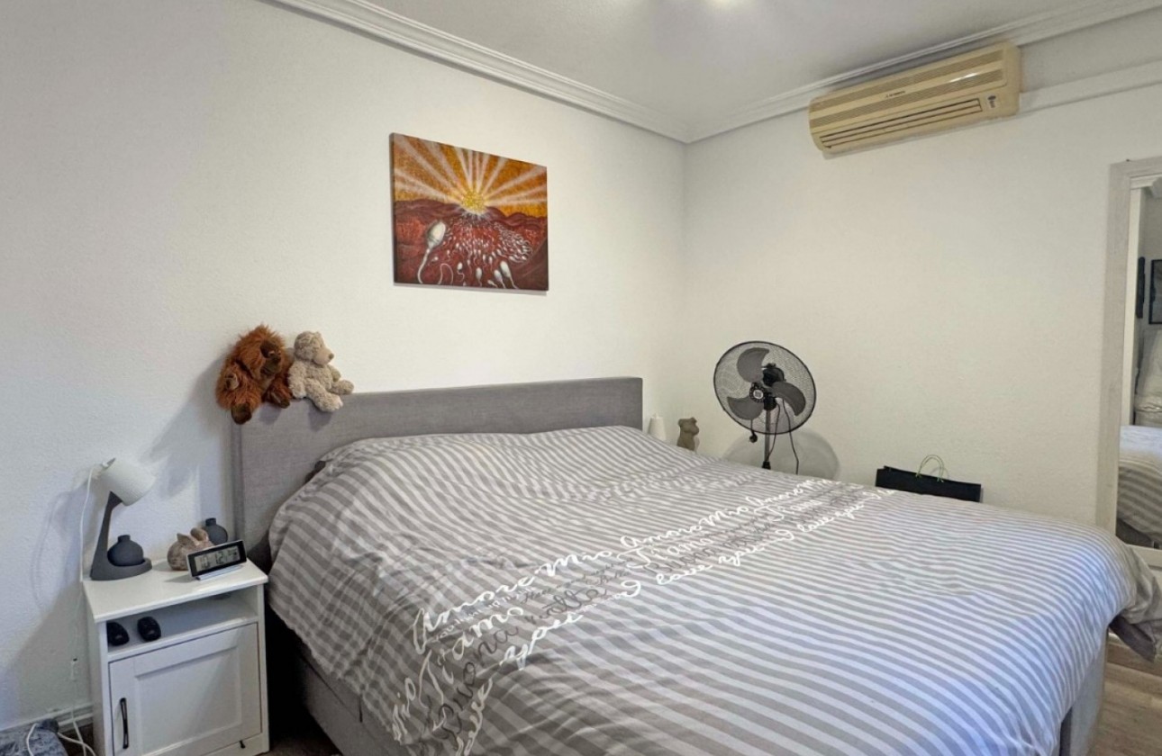 Revente - Villa - Orihuela Costa - Villamartín