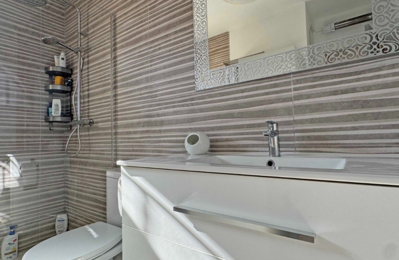 Revente - Villa - Orihuela Costa - Villamartín