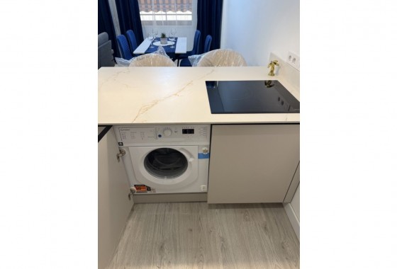 Reventa - Apartamento / piso - Torrevieja