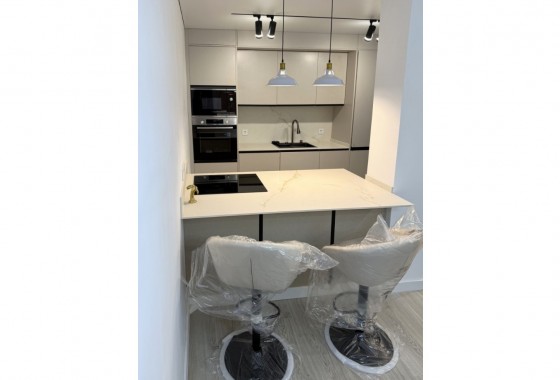 Reventa - Apartamento / piso - Torrevieja