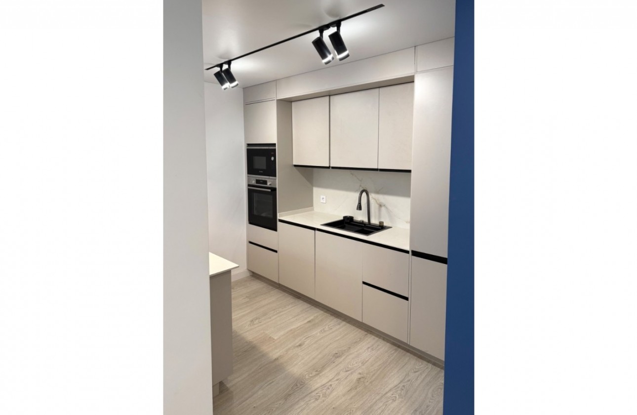 Reventa - Apartamento / piso - Torrevieja