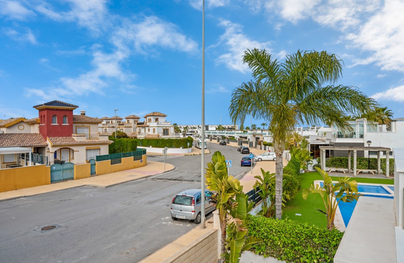 Resale - Apartment / flat - Orihuela Costa - Las Filipinas