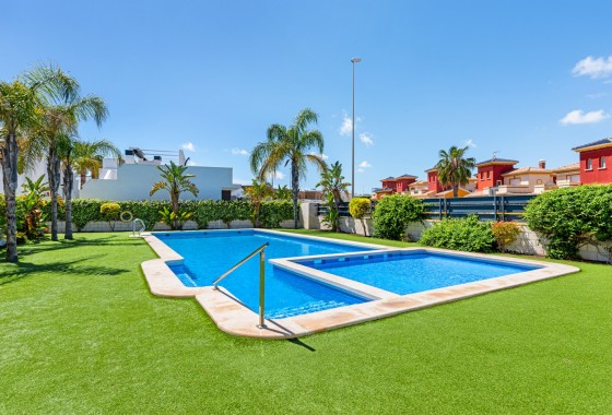 Resale - Apartment / flat - Orihuela Costa - Las Filipinas