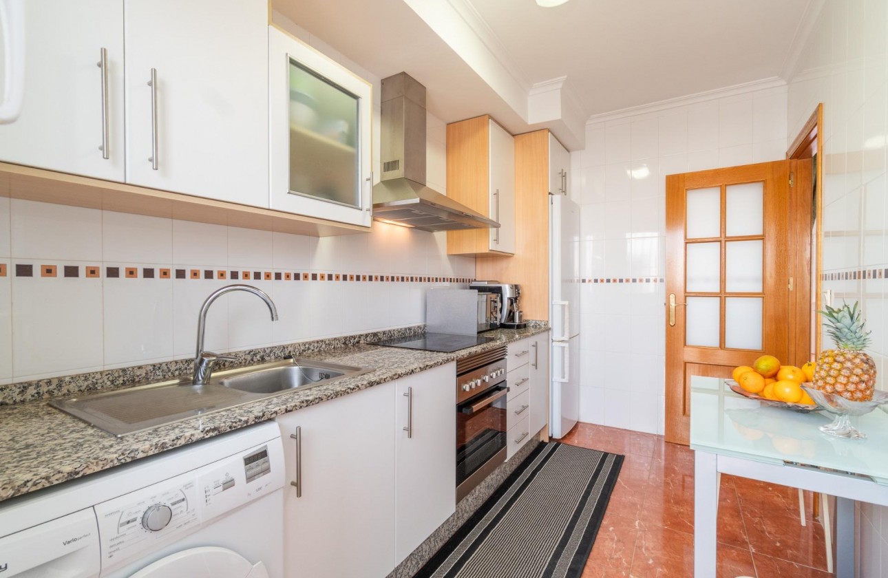 Revente - Villa - Orihuela Costa - Villamartin