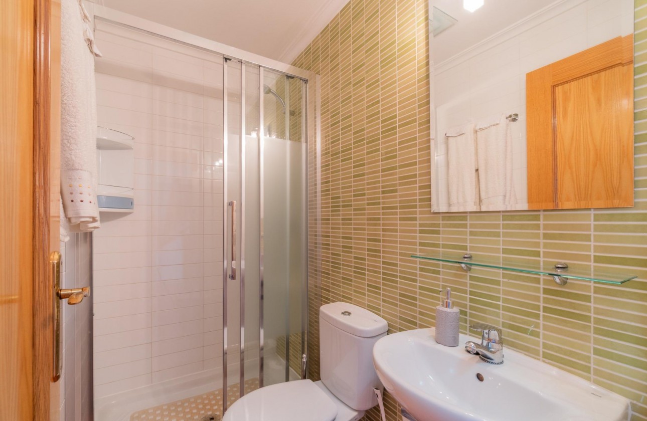 Revente - Villa - Orihuela Costa - Villamartin