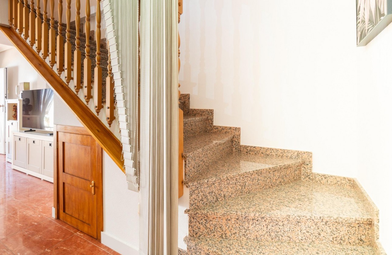 Revente - Villa - Orihuela Costa - Villamartin