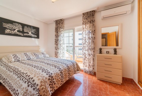 Revente - Villa - Orihuela Costa - Villamartin