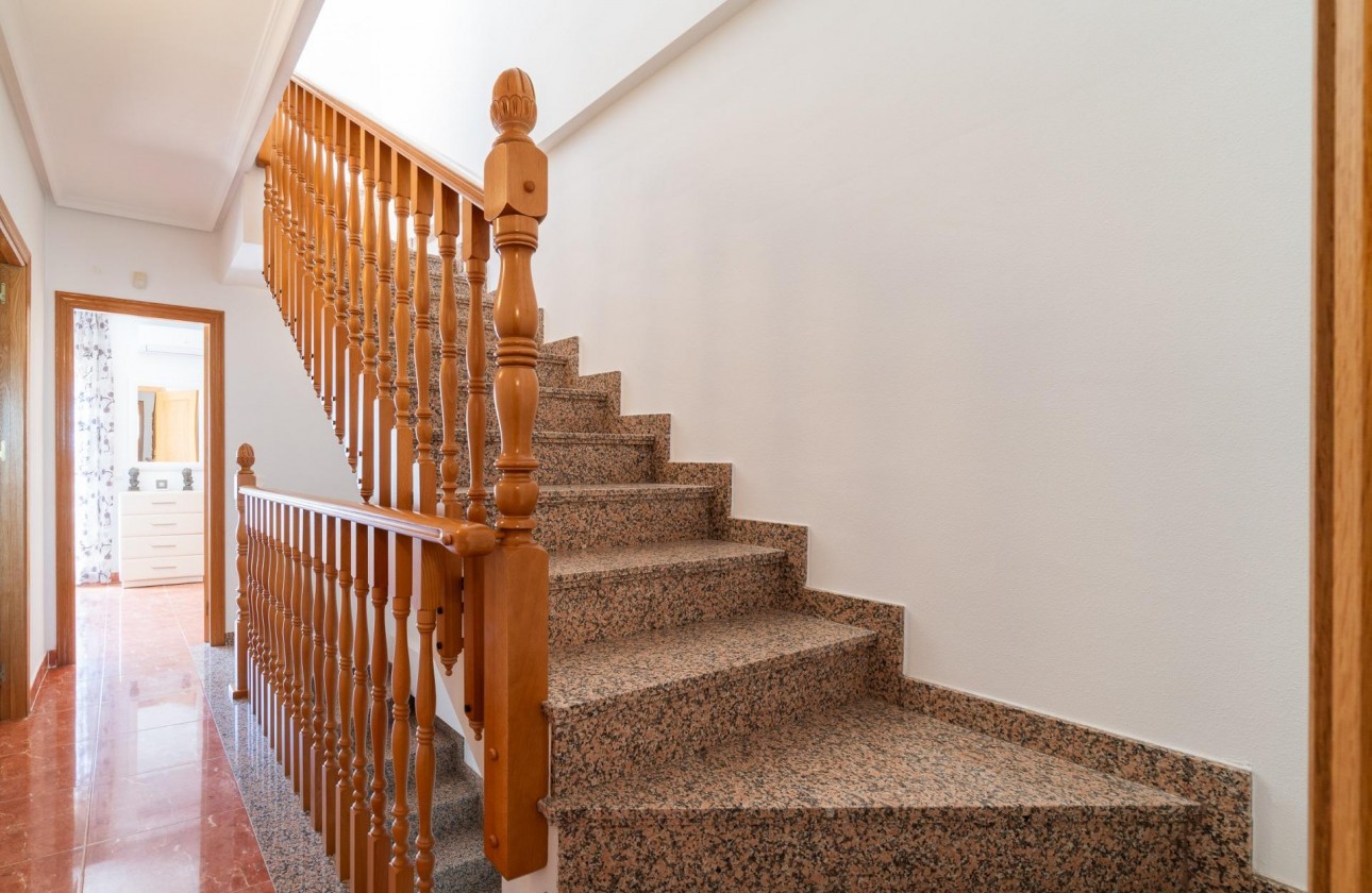 Revente - Villa - Orihuela Costa - Villamartin