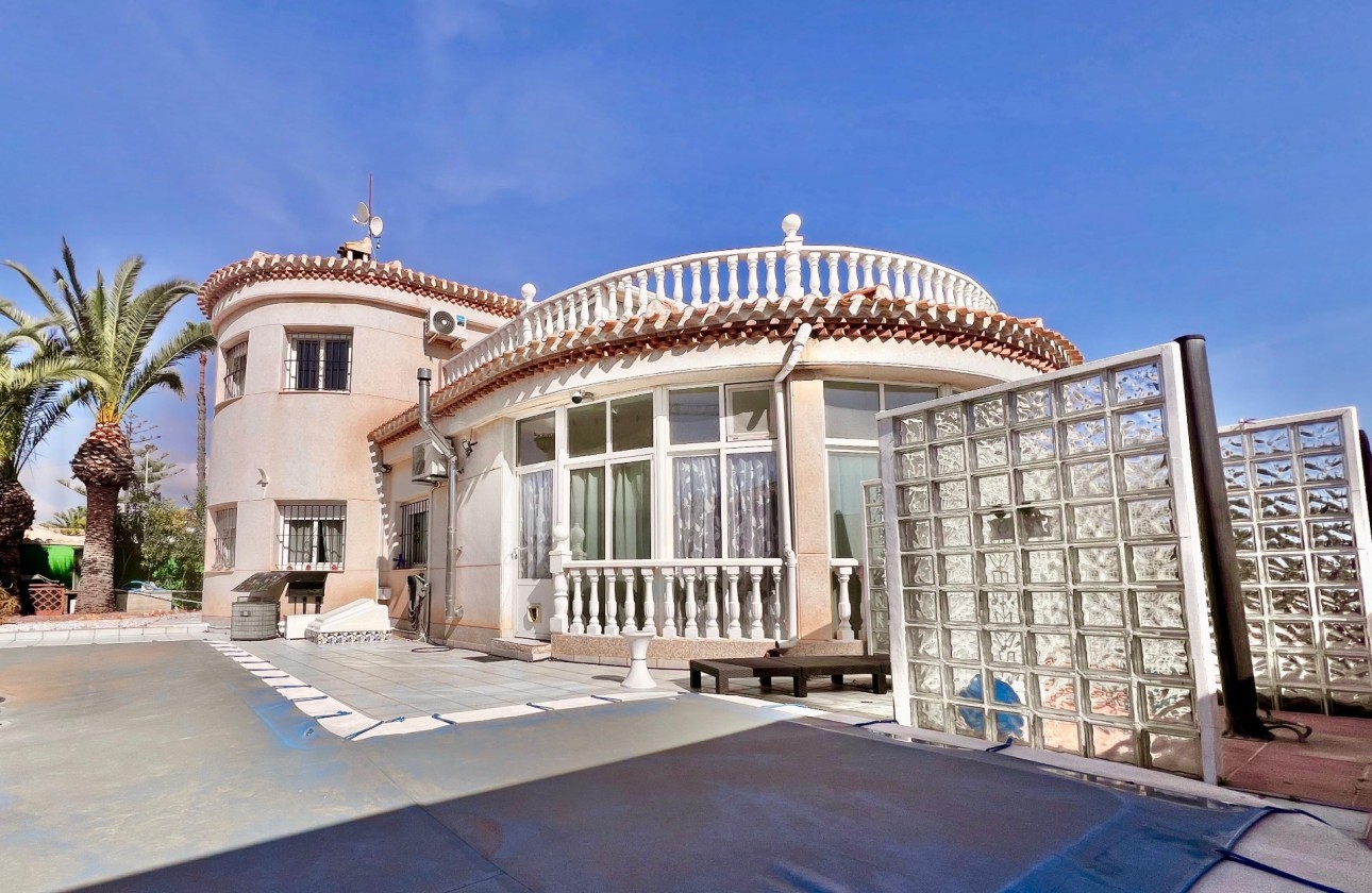 Revente - Villa - Orihuela Costa - La Zenia