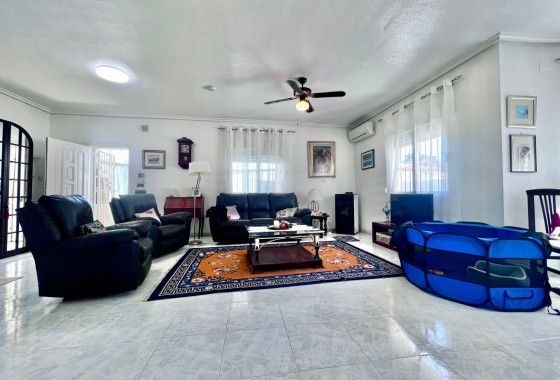 Revente - Villa - Orihuela Costa - La Zenia