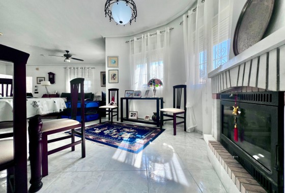 Revente - Villa - Orihuela Costa - La Zenia