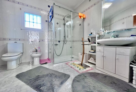 Revente - Villa - Orihuela Costa - La Zenia