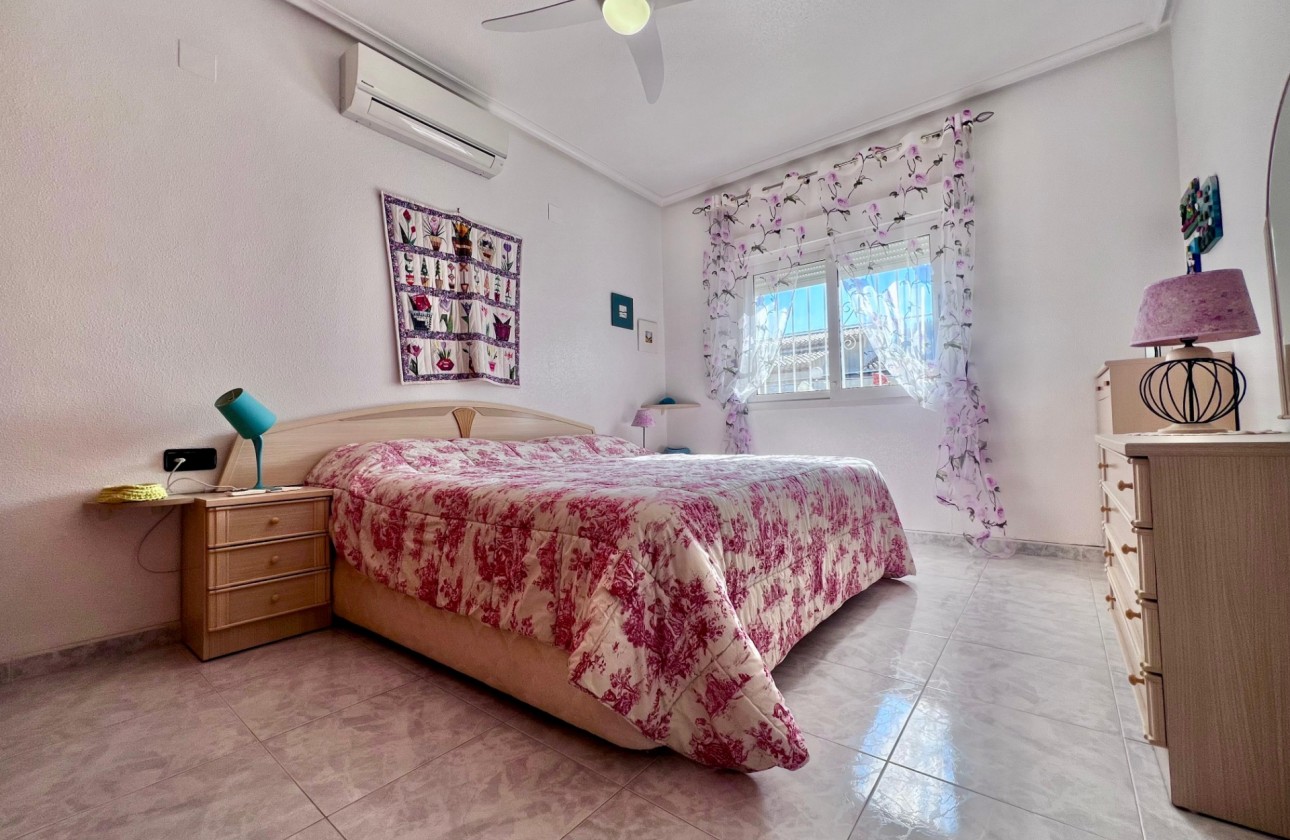 Revente - Villa - Orihuela Costa - La Zenia