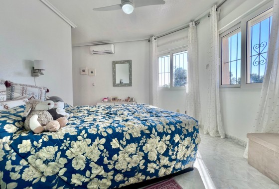 Revente - Villa - Orihuela Costa - La Zenia