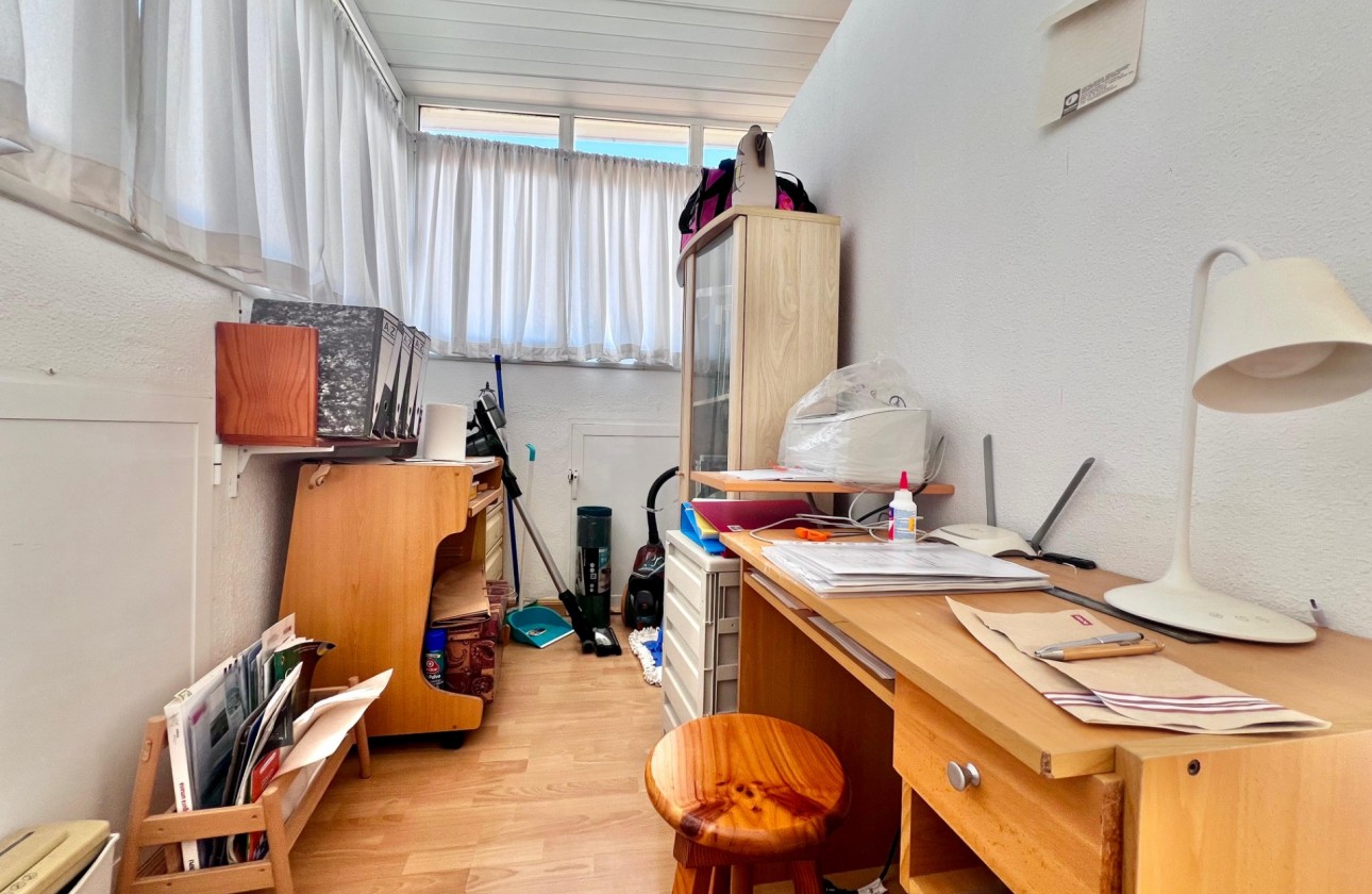 Revente - Villa - Orihuela Costa - La Zenia