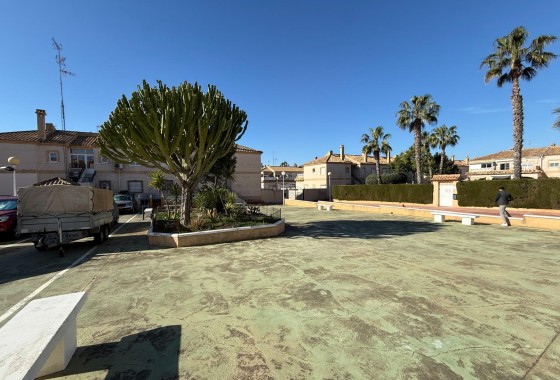 Resale - Bungalow - Torrevieja - Aguas Nuevas