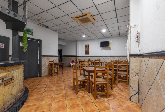 Revente - Commercial - Torrevieja - Estacion de autobuses