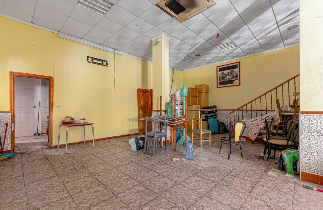 Revente - Commercial - Torrevieja - Playa del cura